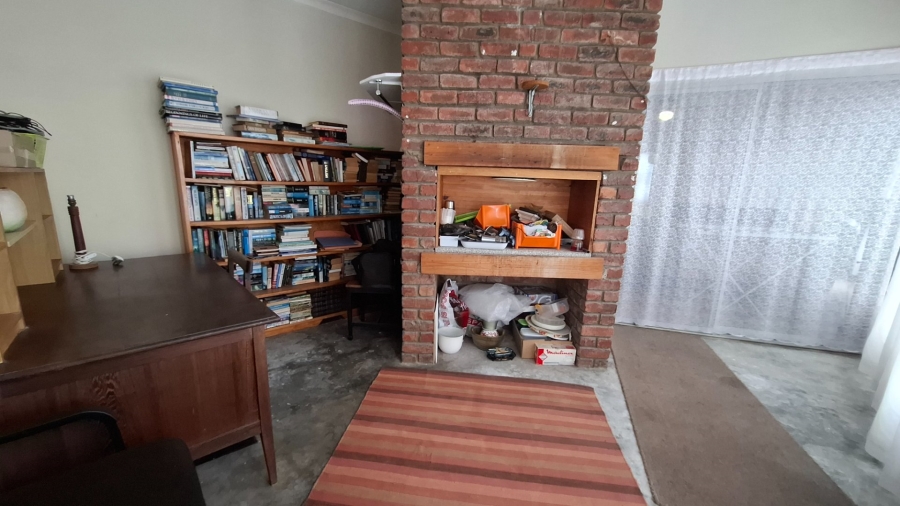 5 Bedroom Property for Sale in Witsand Western Cape
